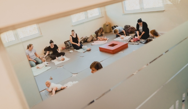 Gemeinsam fit durchs erste Lebensjahr